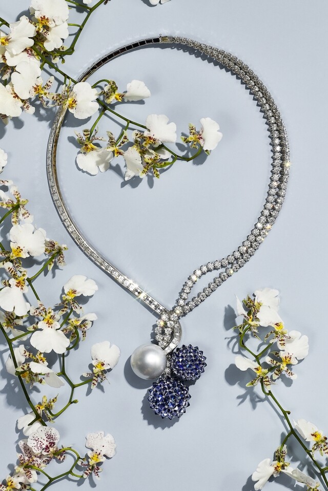 Tiffany & Co. Blue Book Botanica Thistle 白色南洋珍珠項鏈