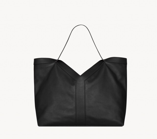 Rosé、車銀優、Bella Hadid 同款手袋：Saint Laurent 2025 年推出的 Y Tote，讓人重拾對大容量手袋的愛
