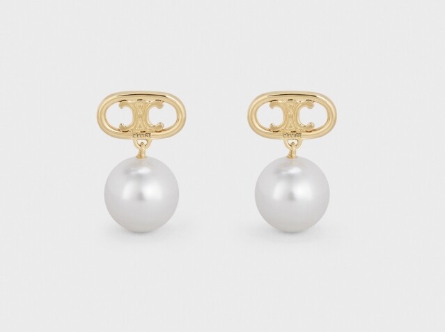 Celine 綴珍珠品牌標誌吊飾金屬耳環 $4,300 