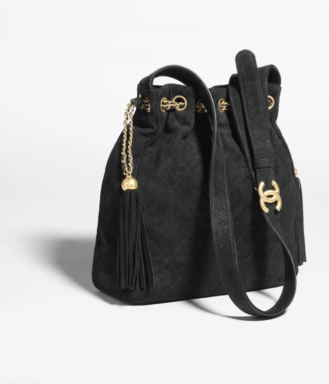 2025 大熱流蘇手袋推薦｜Prada、Valentino、Chloè 的 Fringe Bag 都是今年必入手
