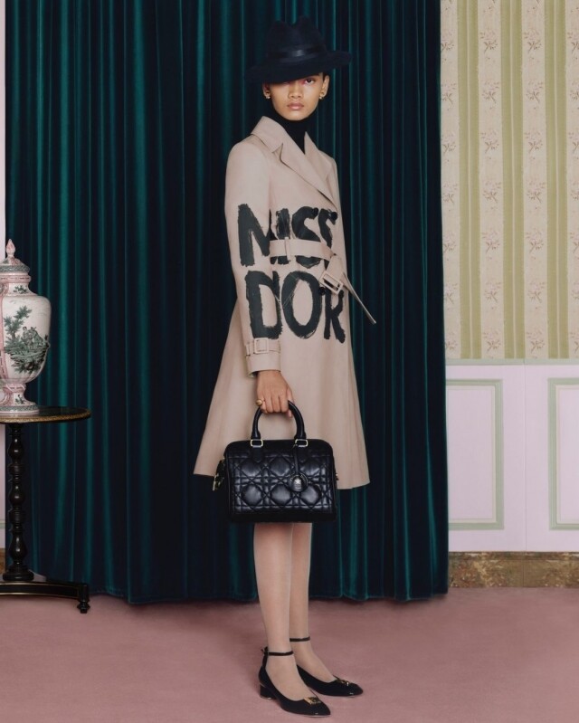 Dior Groove 波士頓手袋｜2024 秋冬新作Blackpink Jisoo 加持