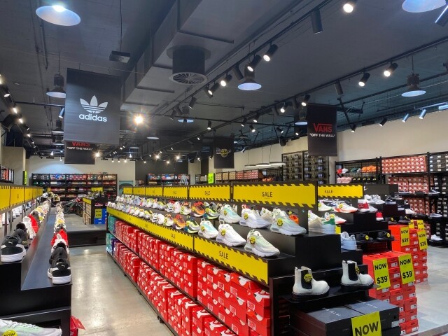 悉尼 Outlet 推介｜低至 3 折入手特價名牌、時尚運動品牌