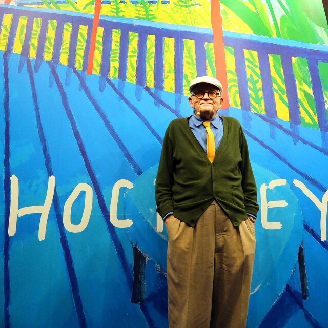 3. 門票以極速發售 Tate Britain 宣布到目前為止《David Hockney 回顧展》的售票速度是前所未見，這次展覽是大師自 1988 年來首個回顧展，內容包含其 60 年來的創作，以及他如何受到在倫敦、約克郡和洛杉磯的生活所啟發。外界估價此展覽或會打破《Henri Matisse: The Cut-Outs show》2014 年的逾 56 萬入場人數紀錄。
