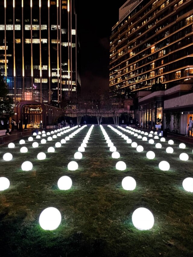 《Globoscope》光影展示開放至 2021 年 1 月 3 日 《Globoscope》光影展示開放至 2021 年 1 月 3 日