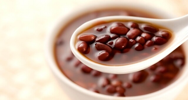 紅豆水減肥法：紅豆水煮法簡單，有效去水腫，收減肥功效。