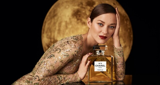 Marion Cotillard 承傳法國女人的優雅浪漫，Chanel N°5 不止是香水更是藝術品！