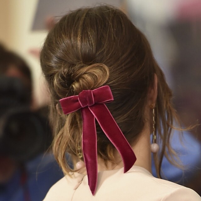 Simple & Easy Hairstyles Incorporating Bows & Ribbon 