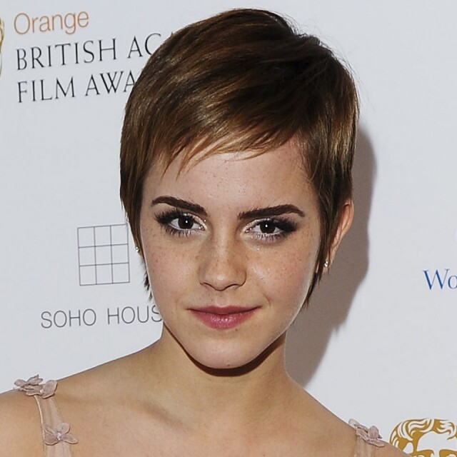 Emma Watson零碎的瀏海短髮十分時尚