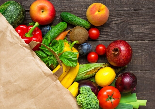 211 餐盤減肥法：生菜、熟菜再加半份水果