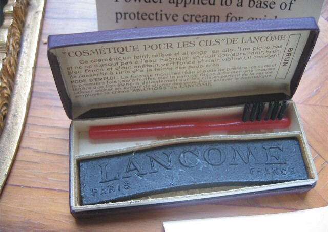 Lancôme 早期的 cake mascara。