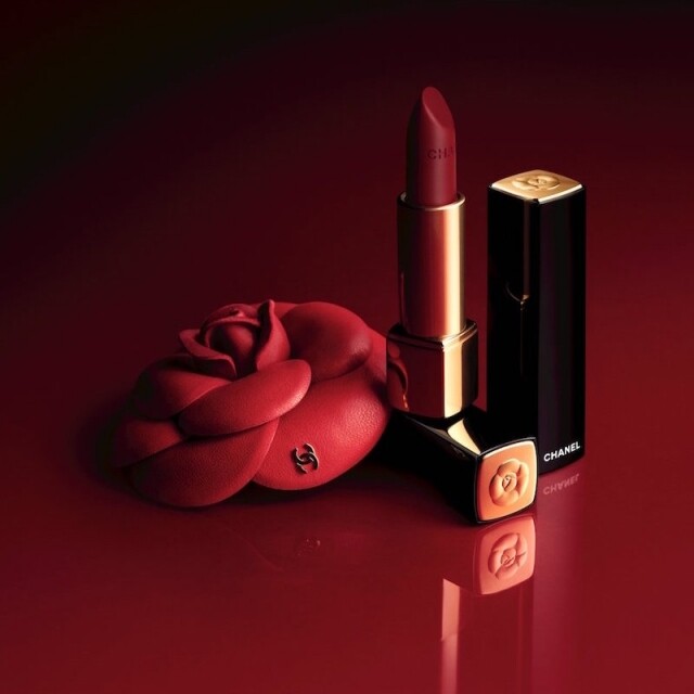Chanel 山茶花唇膏 rouge allure camelia 627 Chanel 山茶花唇膏 rouge allure camelia 627