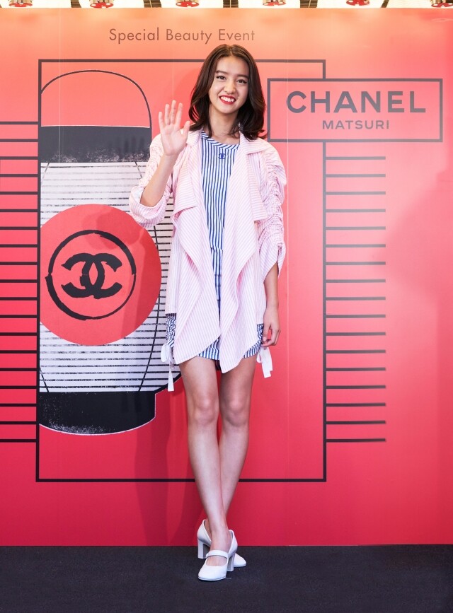 CHANEL 亦緊接發出新聞稿和官方照片,公告光希首次在東京 CHANEL 彩妝活動上亮相 CHANEL 亦緊接發出新聞稿和官方照片,公告光希首次在東京 CHANEL 彩妝活動上亮相