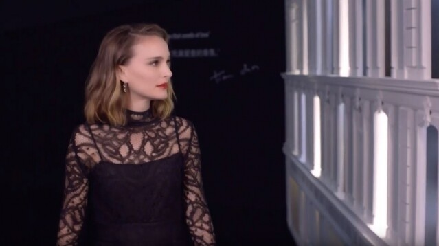 今次編輯更有幸訪問Miss Dior女神Natalie Portman，談談她對於Miss Dior和香氛的睇法