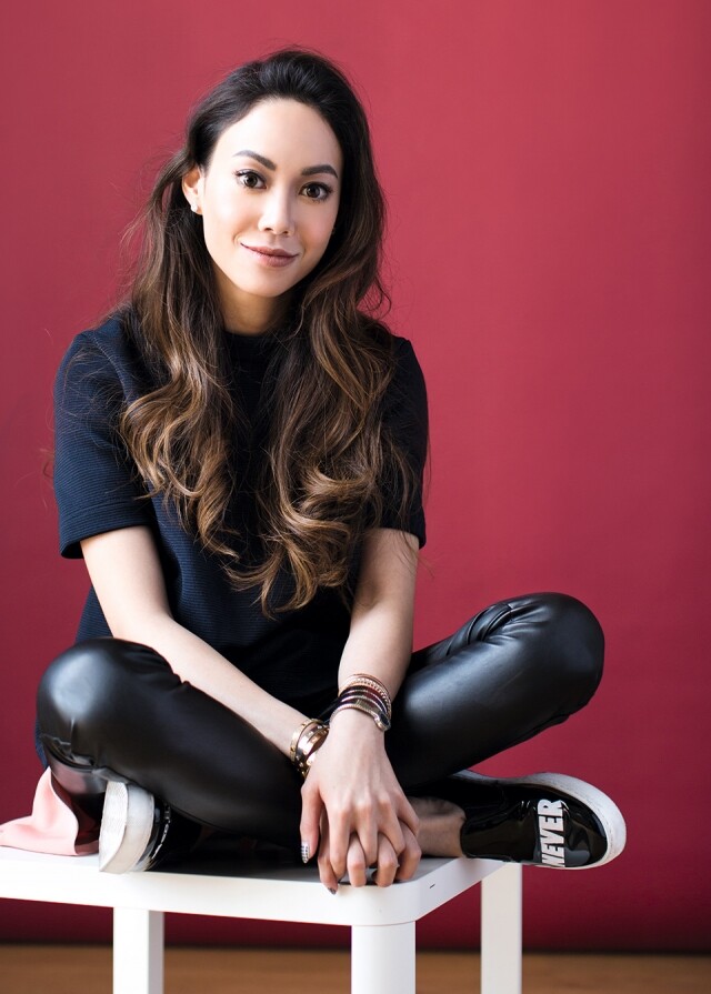 史丹福大學尖子,Guiltless創辦人, 集企業家與fashion icon 於一身。開創網上名牌寄賣平台。貨品從平實簡潔到今季大熱,能讓大眾找到自己的風格。 史丹福大學尖子,Guiltless創辦人, 集企業家與fashion icon 於一身。開創網上名牌寄賣平台。貨品從平實簡潔到今季大熱,能讓大眾找到自己的風格。