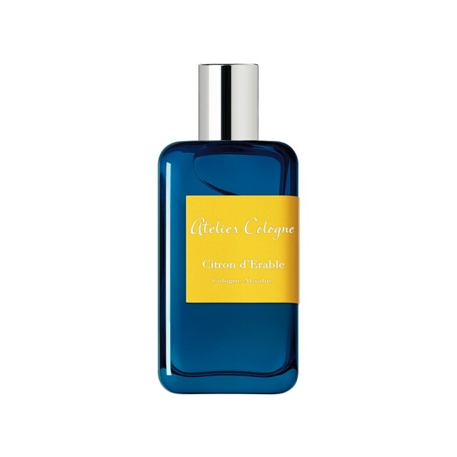 Atelier Cologne Citron d’Erable $750/30ml 對我來說,香水的味道固然重要,但持久度同樣重要。可算是 Atelier Cologne 的忠實粉絲,即使未用只用一種香味,但都只會選購 Atelier Cologne 的出品,Atelier Cologne 出品的香水持久度高外,香味亦多元化,而每款香氣獨突之餘,亦較為中性。就如最近推出的 Citron d’Erable ,淡淡的檸檬清香,加上 楓糖漿和黑醋栗清香,令氣味更具層次感。 Atelier Cologne Citron d’Erable $750/30ml 對我來說,香水的味道固然重要,但持久度同樣重要。可算是 Atelier Cologne 的忠實粉絲,即使未用只用一種香味,但都只會選購 Atelier Cologne 的出品,Atelier Cologne 出品的香水持久度高外,香味亦多元化,而每款香氣獨突之餘,亦較為中性。就如最近推出的 Citron d’Erable ,淡淡的檸檬清香,加上 楓糖漿和黑醋栗清香,令氣味更具層次感。