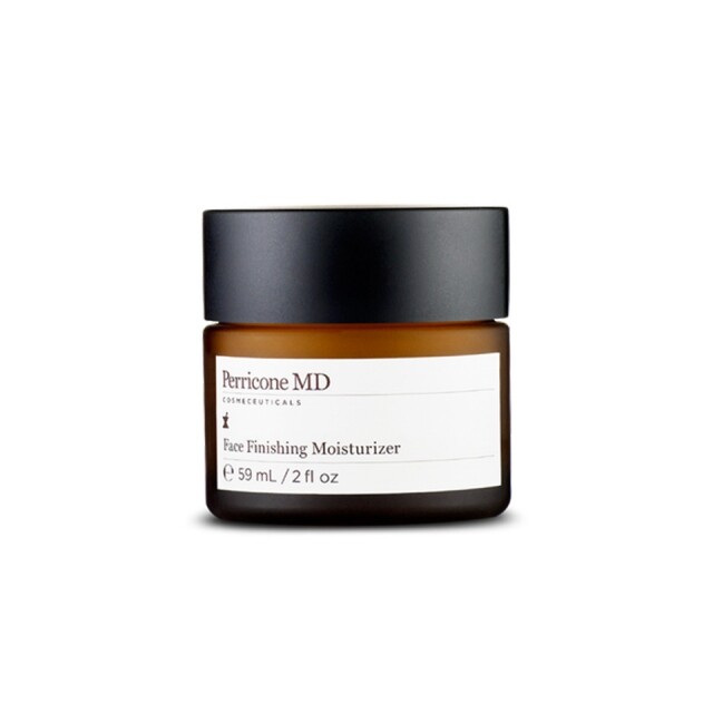 Perricone MD Face Finishing Moisturizer ( Joyce Beauty ) 混合性皮膚就是有點麻煩,太 rich 又會出油,有乾爽又不夠滋潤。Perricone MD 的 Face Finishing Moisturizer 便是恰到好處,滋潤之餘亦不會太油,不會有 sticky 感覺,潮濕春天用亦覺清爽,加上淡淡的玫瑰清香,亦有助舒緩緊張的心情。 Perricone MD Face Finishing Moisturizer ( Joyce Beauty ) 混合性皮膚就是有點麻煩,太 rich 又會出油,有乾爽又不夠滋潤。Perricone MD 的 Face Finishing Moisturizer 便是恰到好處,滋潤之餘亦不會太油,不會有 sticky 感覺,潮濕春天用亦覺清爽,加上淡淡的玫瑰清香,亦有助舒緩緊張的心情。