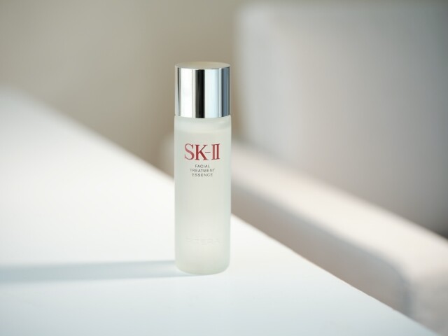 SK-II 神仙水是擁有「面膜級」功效的保濕精華好用推薦