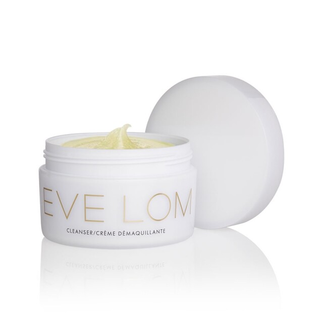 Eve Lom 卸妝潔面膏 $680/100ml 蘊含尤加利油，有助疏通淋巴腺，幫助毒素排出，配合丁香油，具有抗菌功效，有助深層淨化皮膚，徹底卸掉彩妝。