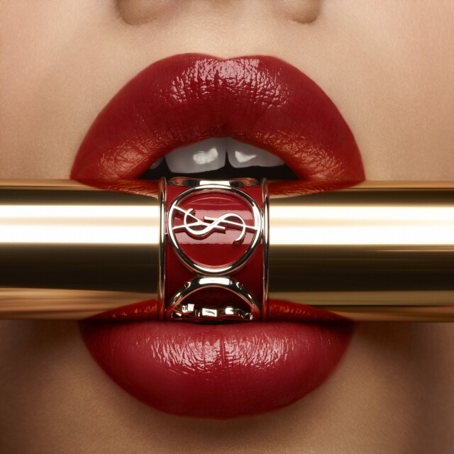 YSL Rouge Volupté Shine Burning Chilis 迷魅亮彩唇膏 #131 價錢:$295 YSL Rouge Volupté Shine Burning Chilis 迷魅亮彩唇膏 #131 價錢:$295