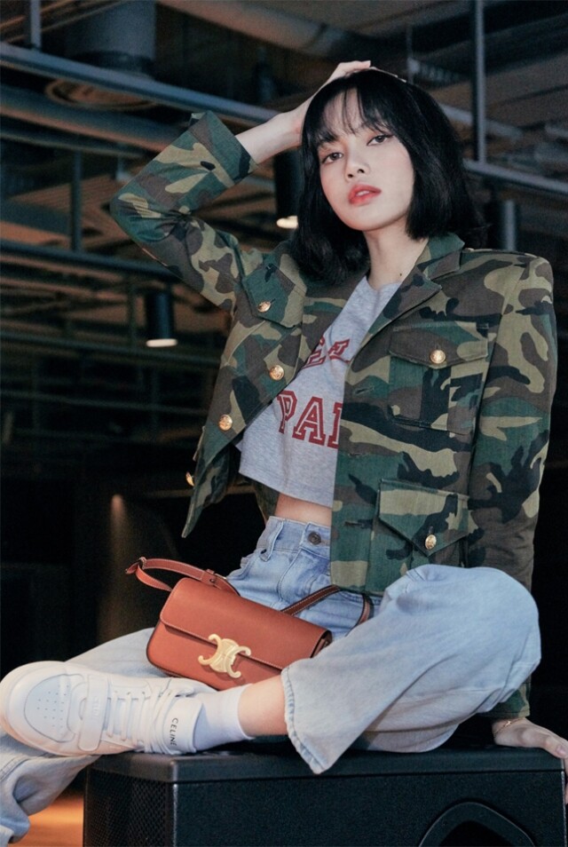 Lisa 愛 Celine Triomphe shoulder bag 系列 Lisa 愛 Celine Triomphe shoulder bag 系列