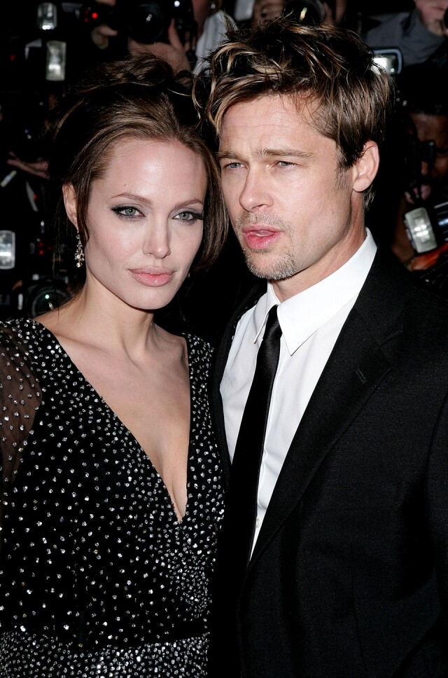 Jennifer Aniston 與 Brad Pitt 的婚姻因 Angelina Jolie 的介入而終結