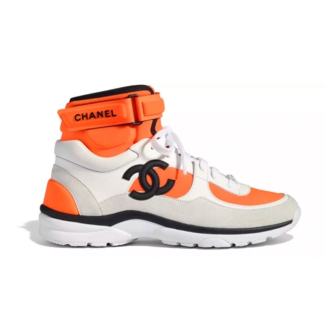 Chanel 橙色高筒波鞋