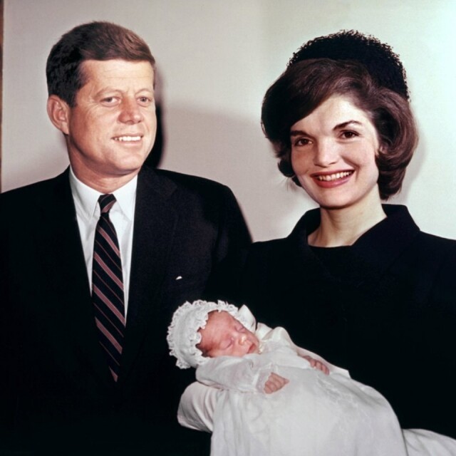 總統、第一夫人與兒子合照