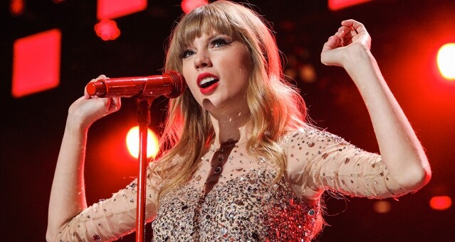 Taylor Swift 唱作天后以外的 8 個身份