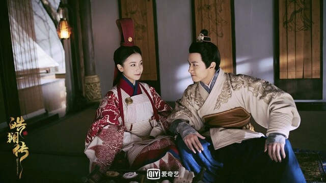 裴子添在《皓鑭傳》中與姜梓新所飾演的「殷小春」是一對歡喜冤家
