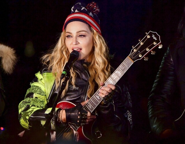 但是 Madonna 每年的聖誕大餐也只是以蔬菜和低脂肪的食物為主。
