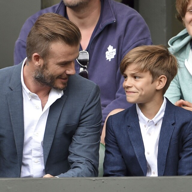 David Beckham 咸爺與兒子 Romeo、Cruz 甚至與大兒子 Brooklyn 都有穿過父子裝！球衣、冷帽、西裝都有穿過，愈看愈萌！