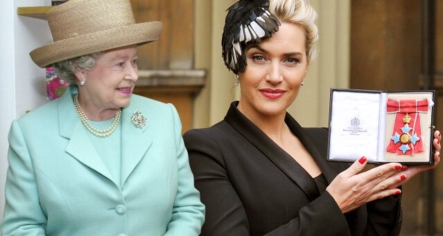 英女皇之時尚拜見！碧咸、Lady Gaga 面聖穿甚麼？