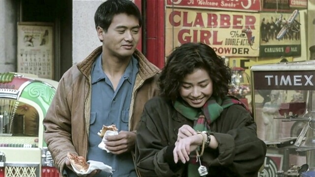 鍾楚紅周潤發,1987 年《秋天的童話》 鍾楚紅周潤發,1987 年《秋天的童話》