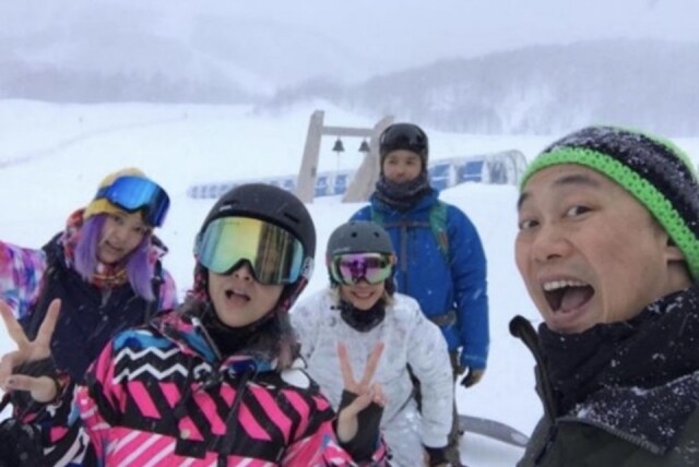 陳奕迅每年都和愛好運動的阿徐出外旅行滑雪。