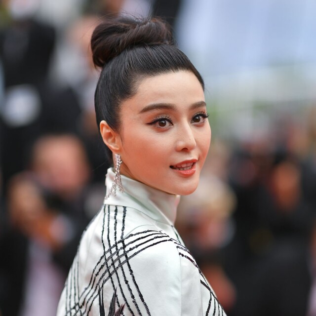我是微胖界的傳奇,不喜歡女生太瘦,會沒有女人味,大概也因為今年一年都在過「唐朝生活」。 我是微胖界的傳奇,不喜歡女生太瘦,會沒有女人味,大概也因為今年一年都在過「唐朝生活」。