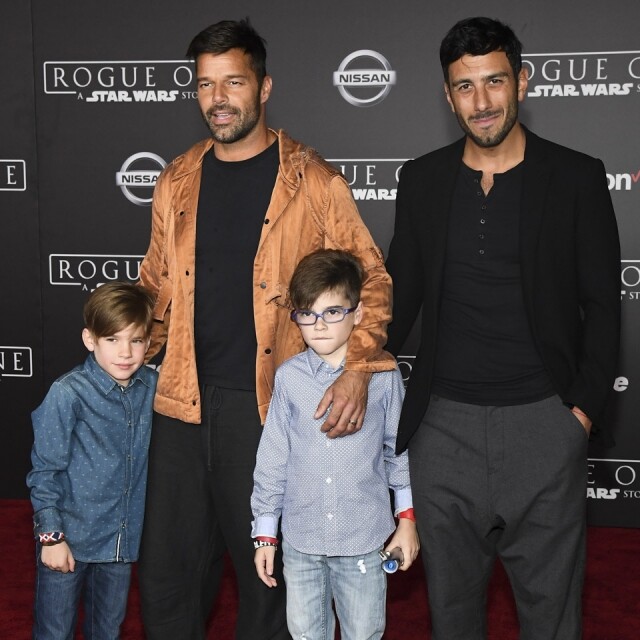 Ricky Martin 跟 Jwan Yosef 帶同兩位兒子一同出席活動。