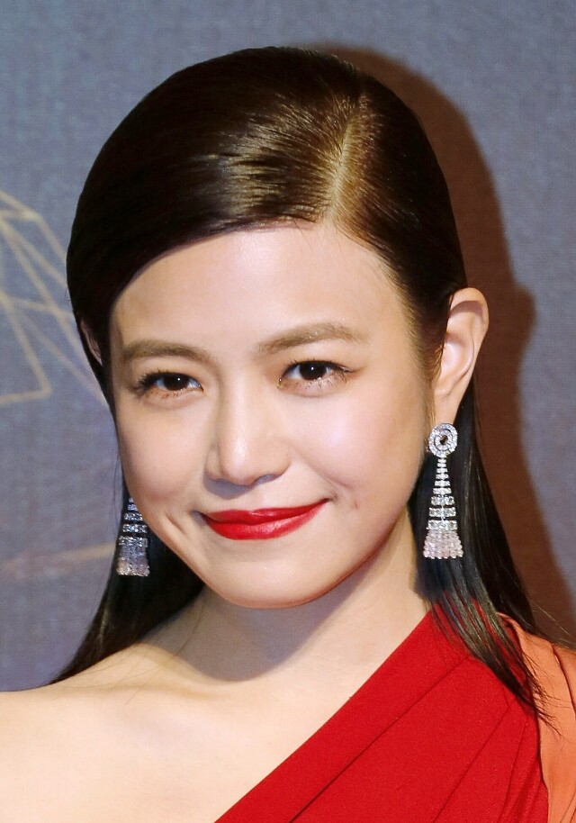 舒淇、劉詩詩素顏比濃妝更美?3 個特徵分辨你是「濃妝臉」還是「淡妝臉」 舒淇、劉詩詩素顏比濃妝更美?3 個特徵分辨你是「濃妝臉」還是「淡妝臉」