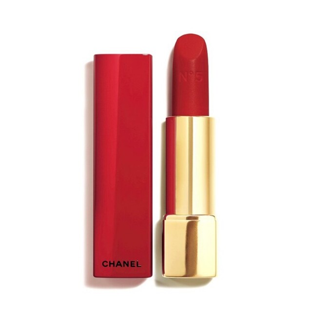 Chanel Rouge Allure Velvet No.5 Lipstick in Red Pack 限量版紅管啞緻柔滑唇膏 $300