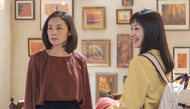 她飾演一位背城借一、離鄉別井打拚的女性 她飾演一位背城借一、離鄉別井打拚的女性