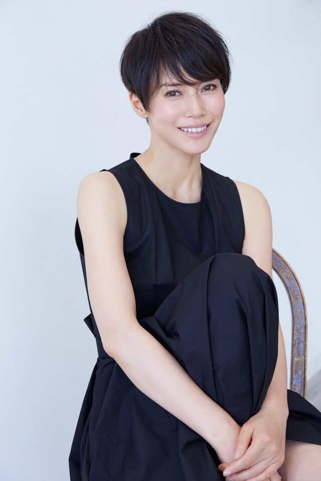 日劇《晴~綜合商社之女》扮單親媽媽兼商界女強人 日劇《晴~綜合商社之女》扮單親媽媽兼商界女強人