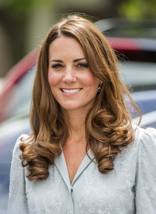 Kate Middleton 的英文全名其實是 Catherine Elizabeth Middleton，Kate 只是她少女時期才得到的暱稱。但她丈夫威廉王子和皇室成員都對外稱呼她的本名 Catherine。
