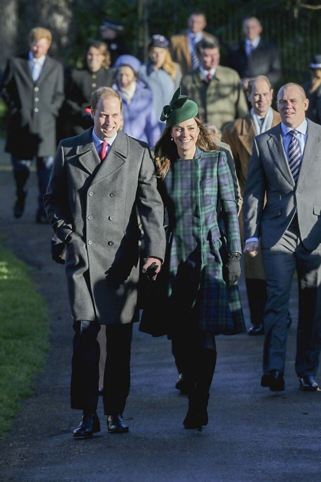 威廉王子和凱特王妃為聖誕節服務而前往 Sandringham 教堂。