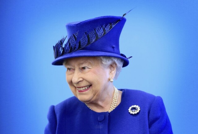 女王大概也是世界上珠寶最多的女人