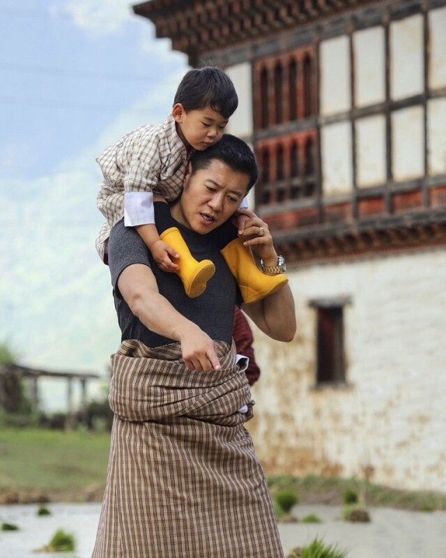 凱薩爾．旺楚克在 2008 年登基成為不丹國王，也是全世界現任國王之中最年