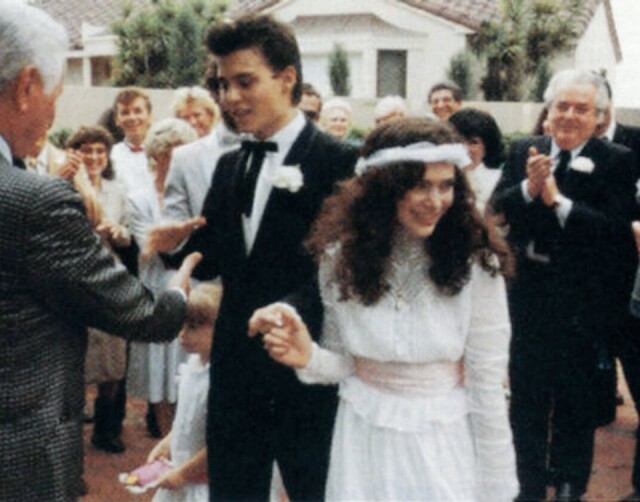 Johnny Depp 首任妻子 Lori Anne Allison 讓他簡接入行當演員 Johnny Depp 首任妻子 Lori Anne Allison 讓他簡接入行當演員