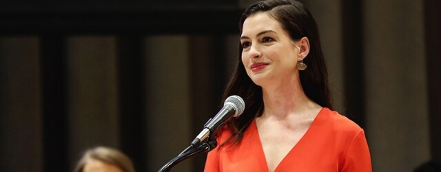 Anne Hathaway 聯合國發表演說後,兒子 Jonathan Rosebanks Shulman 首度曝光 Anne Hathaway 聯合國發表演說後,兒子 Jonathan Rosebanks Shulman 首度曝光