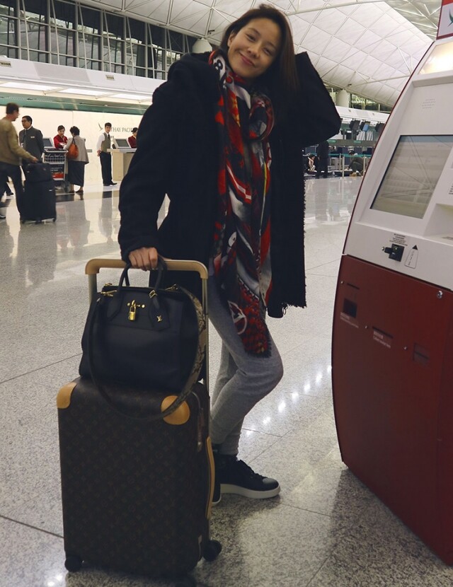 林嘉欣都一樣是 Louis Vuitton 行李箱的粉絲。