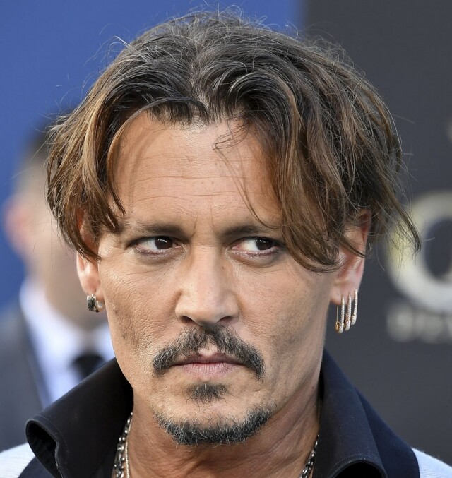 Johnny Depp 都經常佩戴 Anita Ko 的耳飾