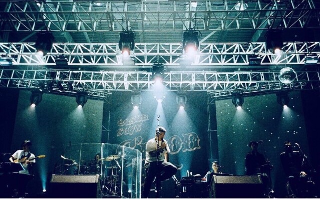 在 2015 至 2016 年間陳奕迅舉辦了《 ANOTHER EASON's LIFE 》世界巡迴演唱會