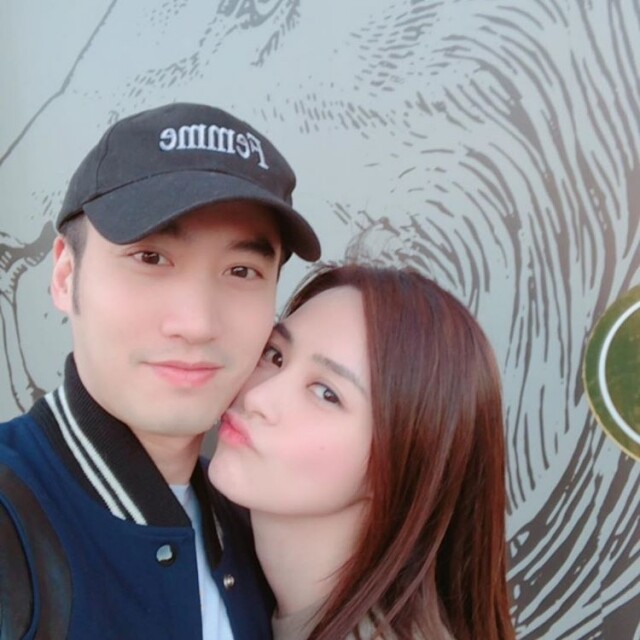 當被問到阿嬌與Michael會否為另一半選禮服時 當被問到阿嬌與Michael會否為另一半選禮服時